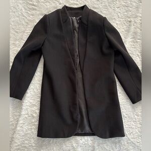 Black Blazer with Minimalist Design and Relaxed Fit